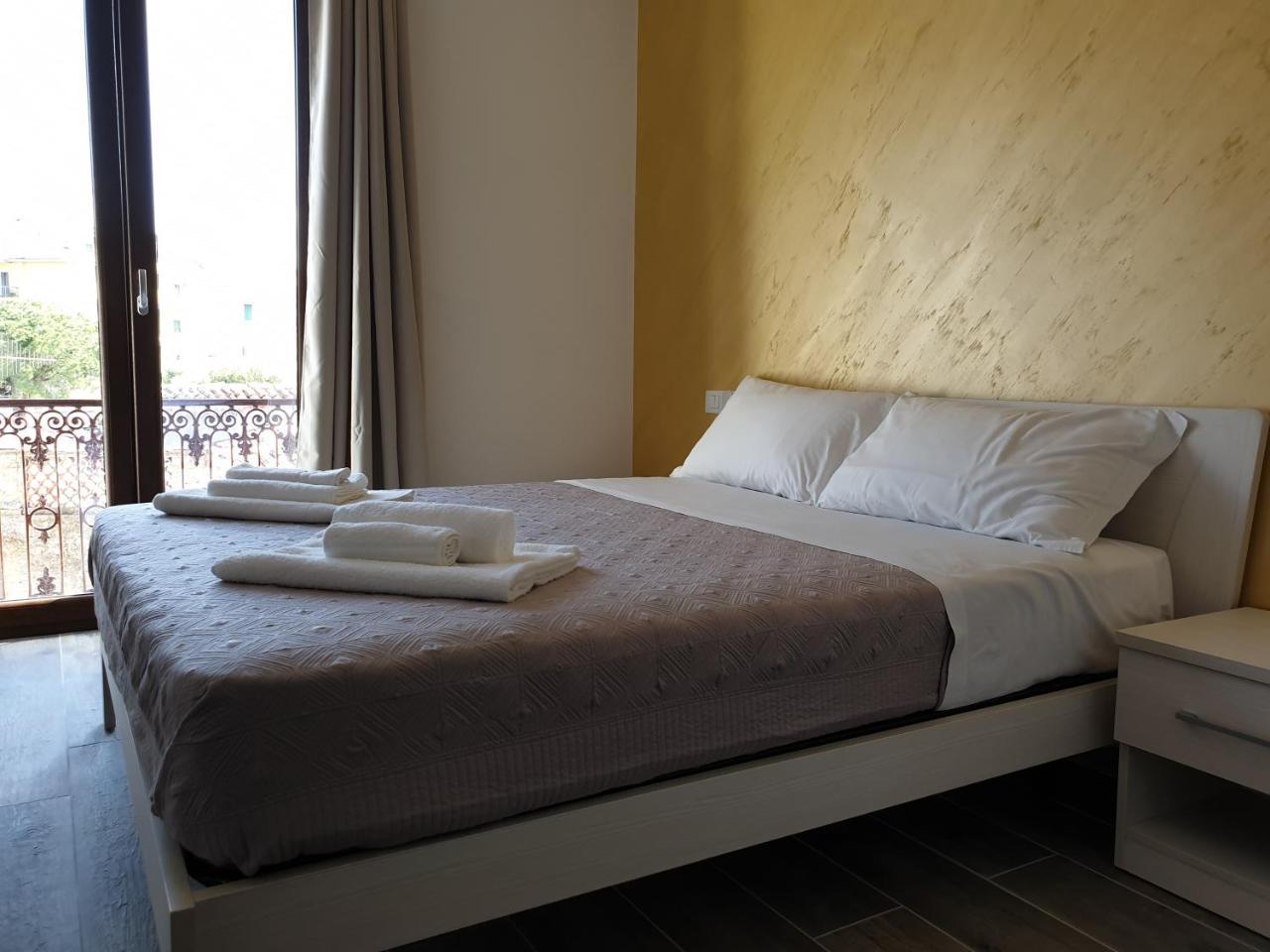 Giò Rooms Scalea Exterior foto
